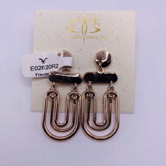 Fragments Goldtone Chandelier Stud Earrings New - Picture 1 of 3